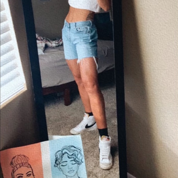 Meet your Posher, D. - Picture 2 of 2